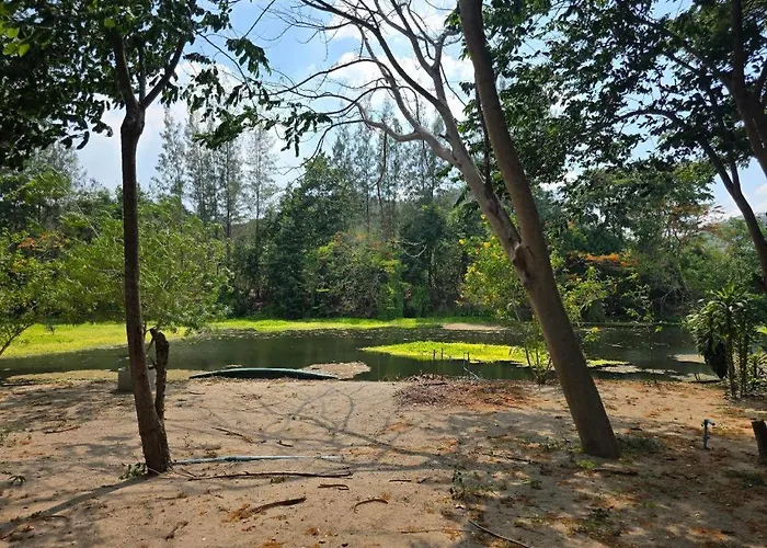 Resort Lumphachi Lakehill Ban Bo (Ratchaburi)