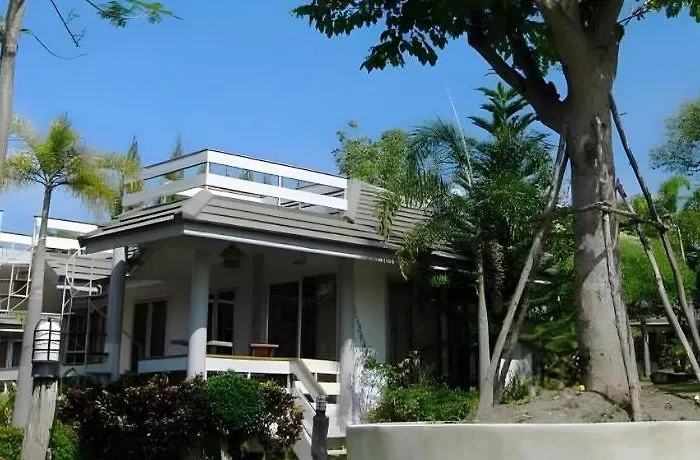 Lumphachi Lakehill 3* Ban Bo (Ratchaburi)