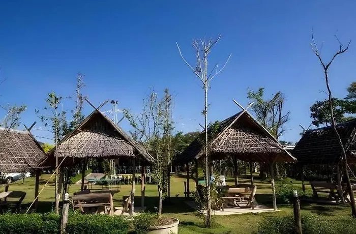 Lumphachi Lakehill Ban Bo (Ratchaburi)