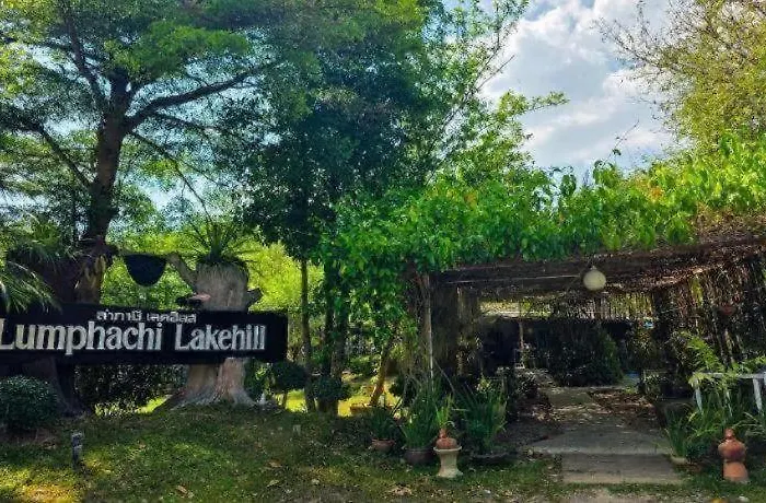 Resort Lumphachi Lakehill Ban Bo (Ratchaburi)