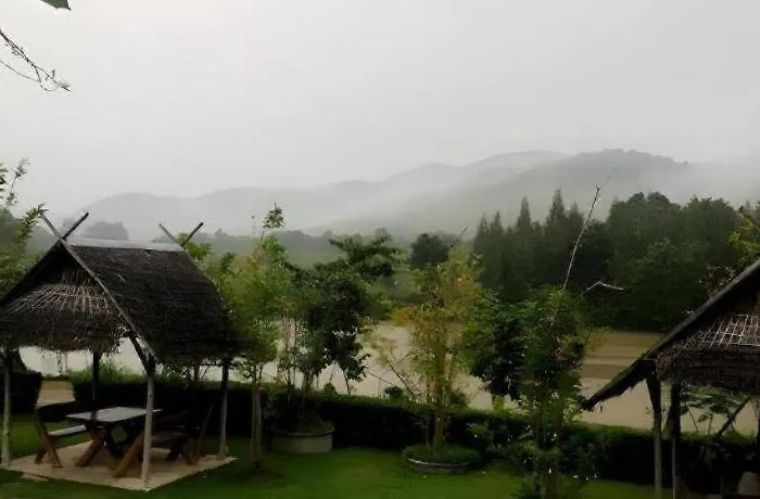 Lumphachi Lakehill Resort Ban Bo (Ratchaburi)